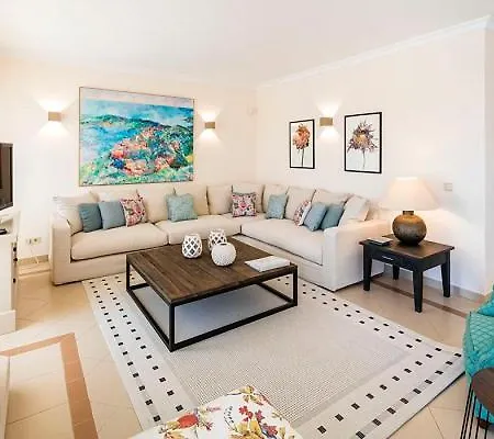 فيلة Sleeps 6 Pool Air Con Wifi فالي دو لوبو